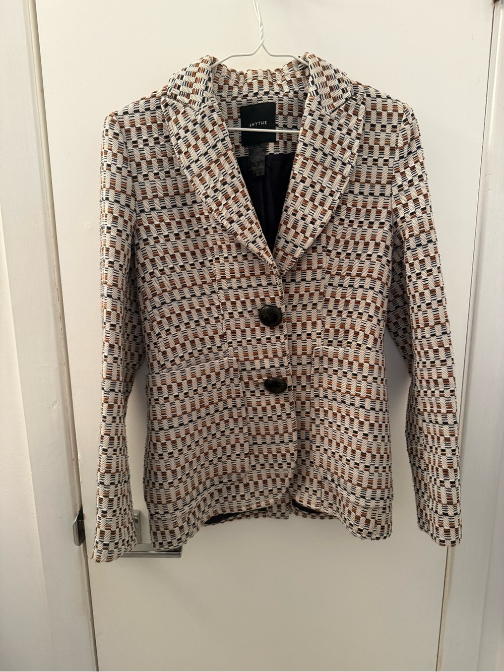 SMYTHE PATCH POCKET TWO BUTTON BLAZER, size 4-Women's Cream and Brown Patterned